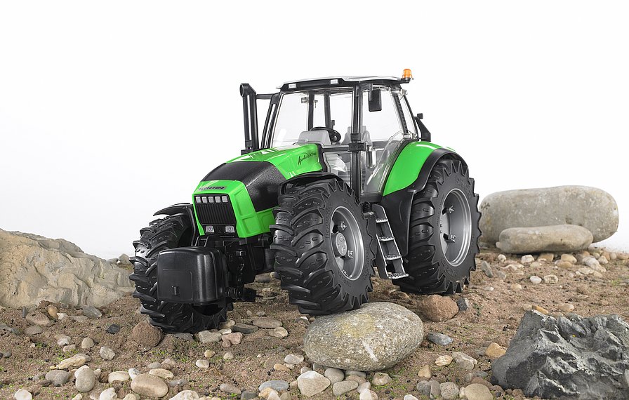 Deutz Agrotron X720      Artikel Nr. 03080     Größe 35,5 cm × 18,0 cm × 20,4 cm     Altersempfehlung ab 3 Jahren