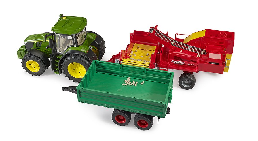 Grimme SE 75-30 Kartoffelvollernter mit 80 Kartoffelimitaten      Artikel Nr. 02130     Größe 49,1 cm × 18,0 cm × 18,4 cm     Altersempfehlung ab 5 Jahren